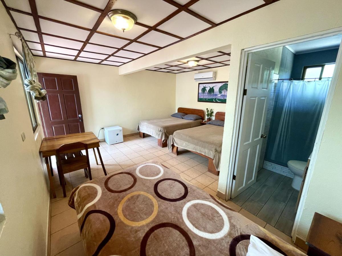 Brisa Del Mar Hotel Playa Hermosa  Exterior photo